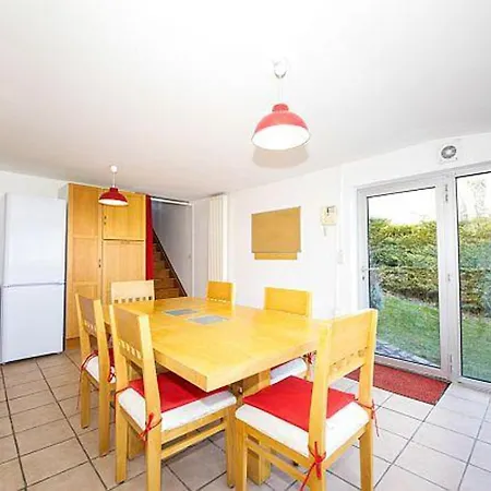Remarkable 3-Bed House In Suresnes Facing Paris *