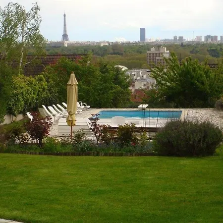 Remarkable 3-Bed House In Suresnes Facing Paris * Suresnes